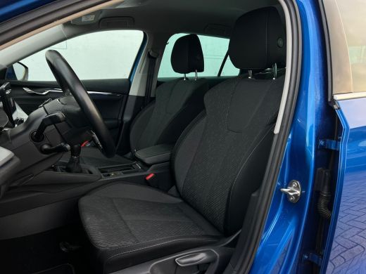 Skoda Octavia Combi 1.5 TSI First Edition NL AUTO | STOELVERW | SFEEVRLICHTING | ActivLease financial lease