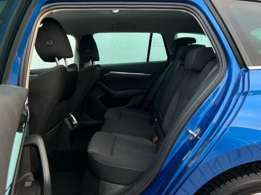 Skoda Octavia Combi 1.5 TSI First Edition NL AUTO | STOELVERW | SFEEVRLICHTING | ActivLease financial lease