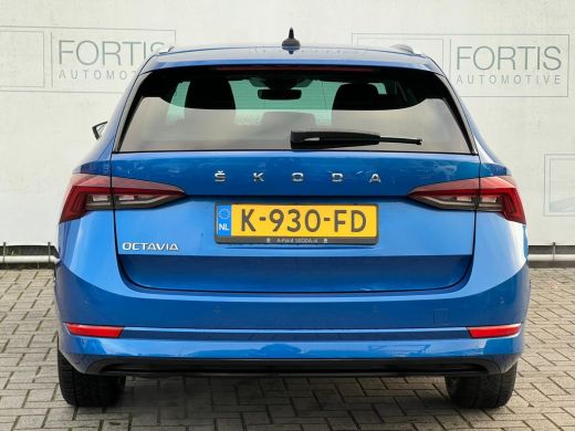 Skoda Octavia Combi 1.5 TSI First Edition NL AUTO | STOELVERW | SFEEVRLICHTING | ActivLease financial lease