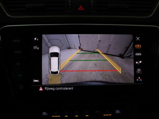 Skoda Superb 1.4 TSI iV Business Edition | Leder/Alcantara | Stoelverwarming | Canton Sound | Memory | Virtual... ActivLease financial lease