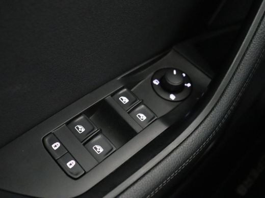 Skoda Superb 1.4 TSI iV Business Edition | Leder/Alcantara | Stoelverwarming | Canton Sound | Memory | Virtual... ActivLease financial lease