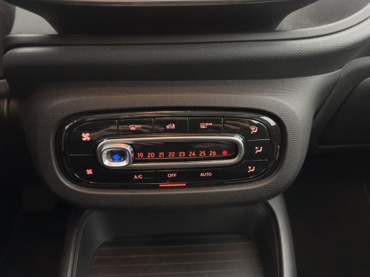 Smart Forfour EQ Essential 18 kWh [ 3-Fase ] {SOH-95%} (INCL.BTW) *FULL-LEATHER | AIRCO | CRUISE | COMFORT-SEAT... ActivLease financial lease