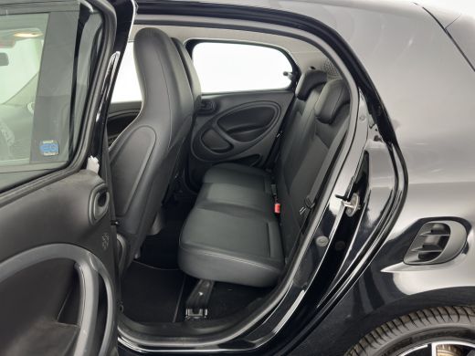 Smart Forfour EQ Essential 18 kWh [ 3-Fase ] {SOH-95%} (INCL.BTW) *FULL-LEATHER | AIRCO | CRUISE | COMFORT-SEAT... ActivLease financial lease