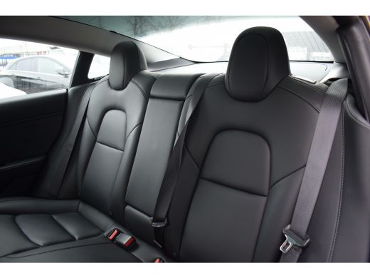 Tesla Model 3 Standard RWD Plus 60 kWh | SoH 91,4 | AutoPilot | 19" LM Velgen | ActivLease financial lease