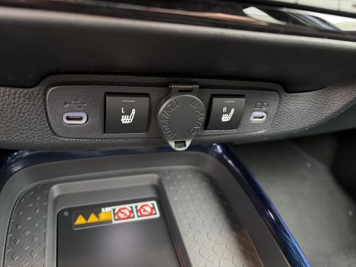 Toyota Aygo Hybrid 115 envy ActivLease financial lease