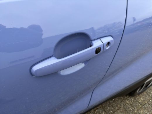 Toyota Aygo Hybrid 115 envy ActivLease financial lease