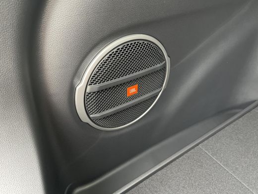 Toyota Corolla Cross Hybrid 180 Executive ActivLease financial lease