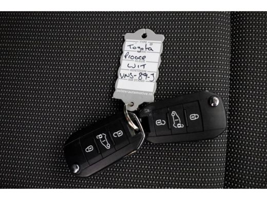 Toyota ProAce 1.5 D-4D 102pk Lang L2H1 Airco/Navi 02-2022 ActivLease financial lease