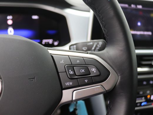 Volkswagen T-Roc 1.0 TSI Edition 115PK Navi, Adaptieve Cruise Controle, Side Assist, PDC voor en achter, Stoelverw... ActivLease financial lease