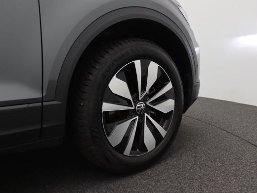 Volkswagen T-Roc 1.0 TSI Edition 115PK Navi, Adaptieve Cruise Controle, Side Assist, PDC voor en achter, Stoelverw... ActivLease financial lease
