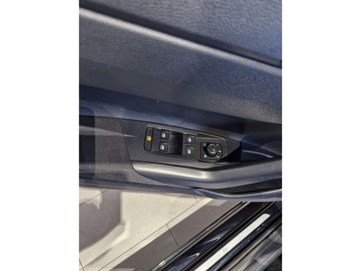 Volkswagen Taigo R-Line Edition 1.0 TSI 116 PK | Stoelverwarming | Draadloos Apple Carplay | ACC | Achteruitrijcam... ActivLease financial lease