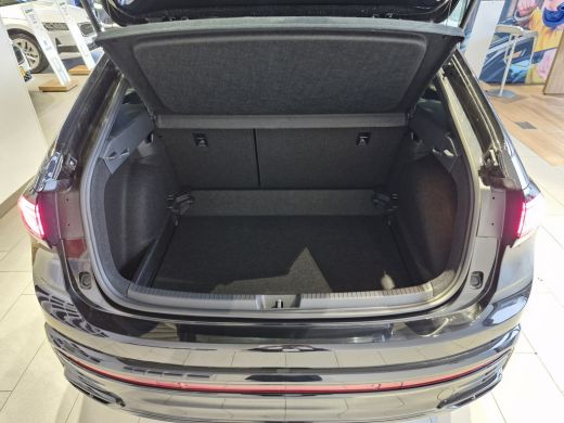 Volkswagen Taigo R-Line Edition 1.0 TSI 116 PK | Stoelverwarming | Draadloos Apple Carplay | ACC | Achteruitrijcam... ActivLease financial lease