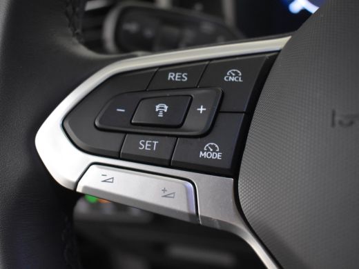 Volkswagen Tiguan 1.5 eTSI 110 kW Life 150pk | Trekhaak | Dodehoekdetectie | Park assist | Camera achter | Keyless ... ActivLease financial lease