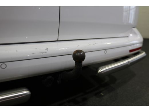 Volkswagen Transporter 2.0 TDI L2 H1 DC 150pk Airco Navigatie Imperiaal ActivLease financial lease