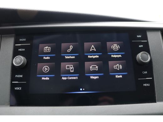 Volkswagen Transporter 2.0 TDI L2 H1 DC 150pk Airco Navigatie Imperiaal ActivLease financial lease