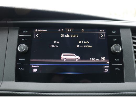 Volkswagen Transporter 2.0 TDI L2 H1 DC 150pk Airco Navigatie Imperiaal ActivLease financial lease