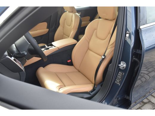 Volvo  V60 2.0 T8 Plug-in hybrid AWD Plus Bright | Premium-Pack | 19" 6-spaaks Glossy Black Diamond Cut | He... ActivLease financial lease