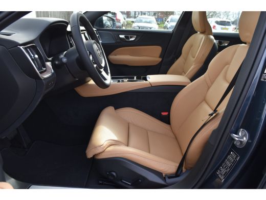 Volvo  V60 2.0 T8 Plug-in hybrid AWD Plus Bright | Premium-Pack | 19" 6-spaaks Glossy Black Diamond Cut | He... ActivLease financial lease