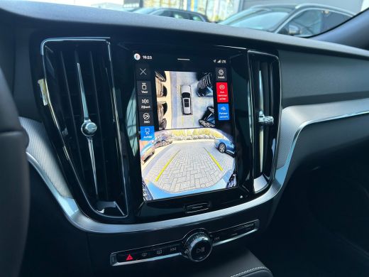 Volvo  V60 2.0 T8 Plug-in hybrid AWD Plus Dark | Premium-Pack | Head-up display | Panoramadak | Rondomzicht ... ActivLease financial lease
