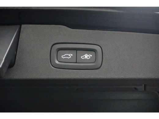 Volvo  V60 T6 Plug-in hybrid AWD Core Bright | SoH 100% | Achterbank verwarmd | Achteruitrijcamera | Apple C... ActivLease financial lease