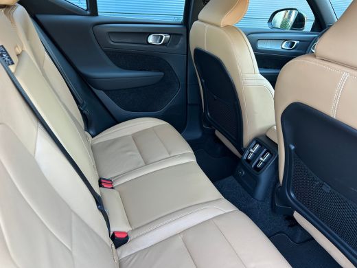 Volvo  XC40 1.5 T5 Recharge Inscription | Stoel & Stuurwiel-verwarmd | Pilot Assist | BLIS | Leder | Keyless ... ActivLease financial lease