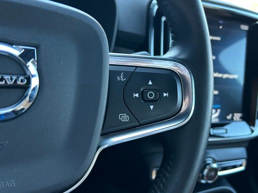 Volvo  XC40 1.5 T5 Recharge Inscription | Stoel & Stuurwiel-verwarmd | Pilot Assist | BLIS | Leder | Keyless ... ActivLease financial lease