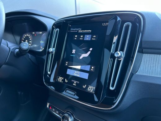 Volvo  XC40 1.5 T5 Recharge Inscription | Stoel & Stuurwiel-verwarmd | Pilot Assist | BLIS | Leder | Keyless ... ActivLease financial lease