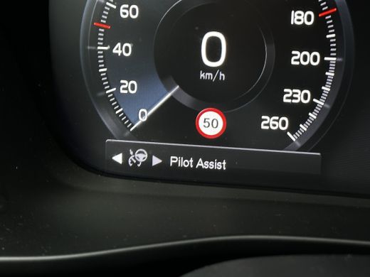 Volvo  XC40 1.5 T5 Recharge Inscription | Stoel & Stuurwiel-verwarmd | Pilot Assist | BLIS | Leder | Keyless ... ActivLease financial lease