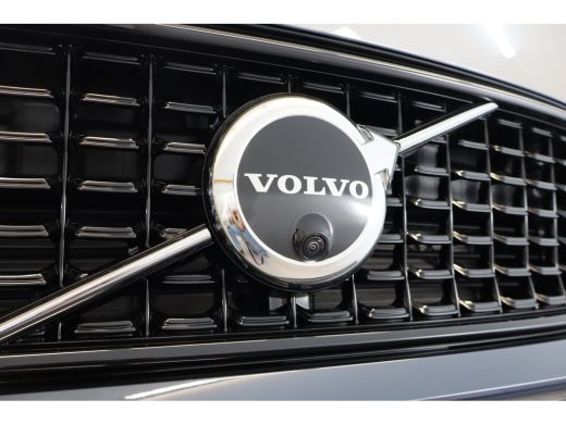 Volvo  XC40 B4 197PK Plus | 360 | 20'' | HK Audio | Getint Glas | Trekhaak | Panoramadak | Blond ActivLease financial lease