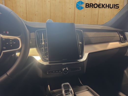 Volvo  XC90 2.0 T8 Plug-in hybrid AWD Ultra Black Edition Executive | Extra getint glas achter | Gelamineerde... ActivLease financial lease