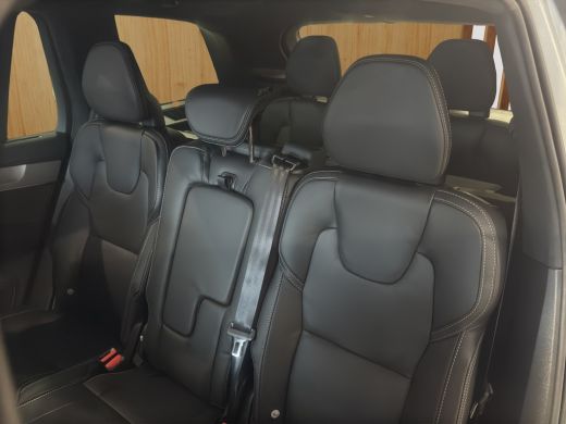 Volvo  XC90 2.0 T8 Plug-in hybrid AWD Ultra Black Edition Executive | Extra getint glas achter | Gelamineerde... ActivLease financial lease