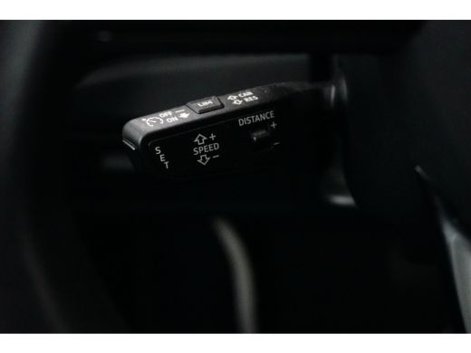 Audi Q3 35 TFSI 150PK Advanced Edition | TREKHAAK | STOELVERW. | AUTO A. KLEP | NAVI BY APP | CAMERA ActivLease financial lease