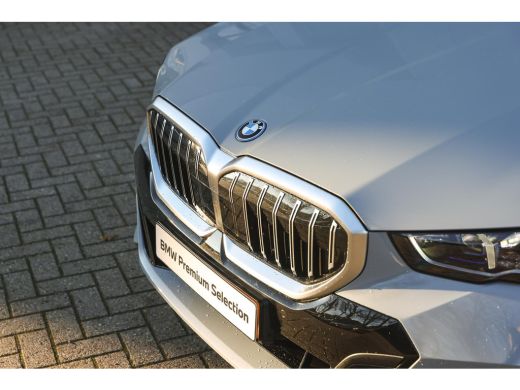 BMW 5 Serie Touring 530e M Sport Automaat / Trekhaak / Achteruitrijcamera / M Sportonderstel / Comfort Access... ActivLease financial lease