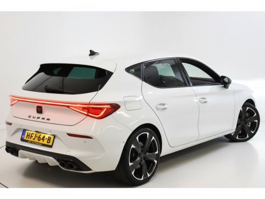 CUPRA Leon 2.0 TSI VZ 300PK DSG PERFORMANCE,SFEER CAMERA/LEDER/BEATS-AUDIO ActivLease financial lease