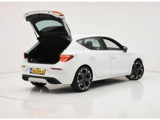 CUPRA Leon 2.0 TSI VZ 300PK DSG PERFORMANCE,SFEER CAMERA/LEDER/BEATS-AUDIO ActivLease financial lease