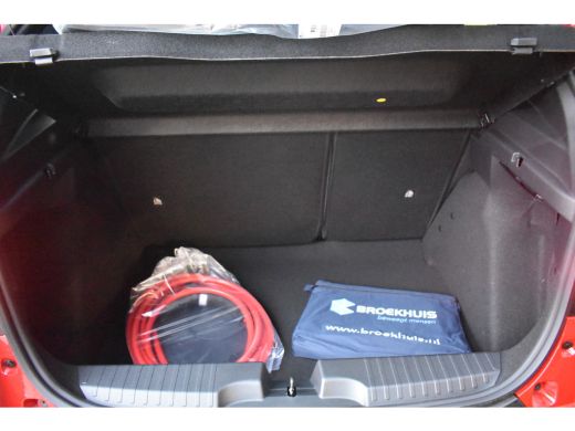 Fiat Grande Panda RED 11kW 44 kWh DEMO-DEAL! | Navigatie by App | Parkeersensoren v/a | Cruise Control | Full-LED | !! ActivLease financial lease