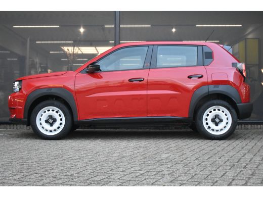 Fiat Grande Panda RED 11kW 44 kWh DEMO-DEAL! | Navigatie by App | Parkeersensoren v/a | Cruise Control | Full-LED | !! ActivLease financial lease
