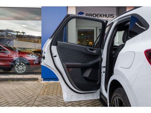 Ford Kuga 2.5 PHEV ST-Line X | Adaptieve Matrix LED koplampen met Coast to Coast signature LED verlichting ... ActivLease financial lease