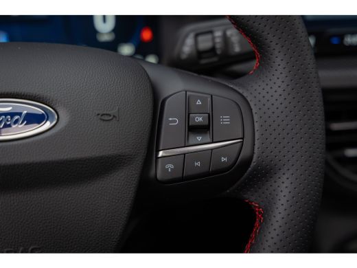 Ford Kuga 2.5 PHEV ST-Line X | Adaptieve Matrix LED koplampen met Coast to Coast signature LED verlichting ... ActivLease financial lease