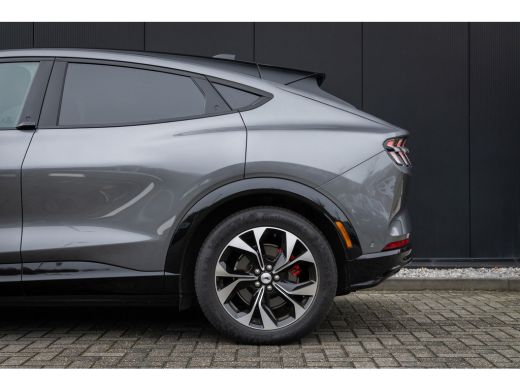 Ford Mustang Mach-E Mach-E Extended Premium RWD 98 kWh Technology Pack+ | B&O Audio | 360 Camera | Memory Seats | Ada... ActivLease financial lease