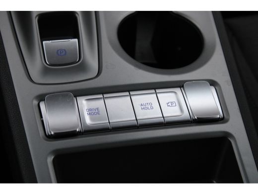 Hyundai Kona EV Fashion 64 kWh | Achteruitrijcamera | Airco (automatisch) | Apple Carplay/Android Auto|telefoo... ActivLease financial lease