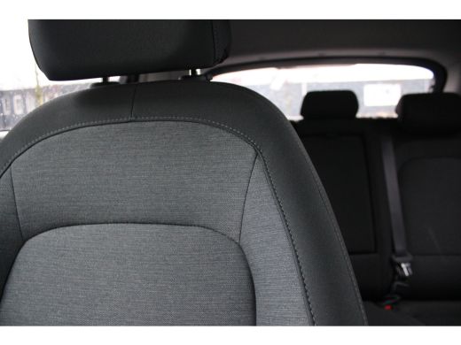 Hyundai Kona EV Fashion 64 kWh | Achteruitrijcamera | Airco (automatisch) | Apple Carplay/Android Auto|telefoo... ActivLease financial lease