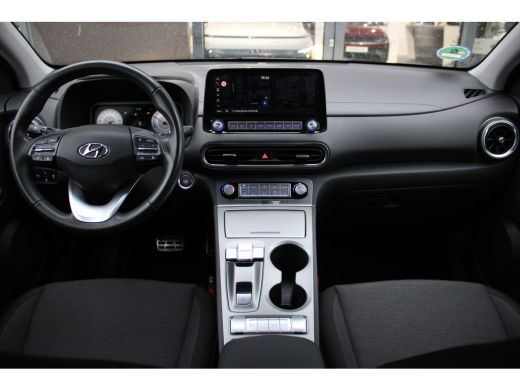 Hyundai Kona EV Fashion 64 kWh | Achteruitrijcamera | Airco (automatisch) | Apple Carplay/Android Auto|telefoo... ActivLease financial lease
