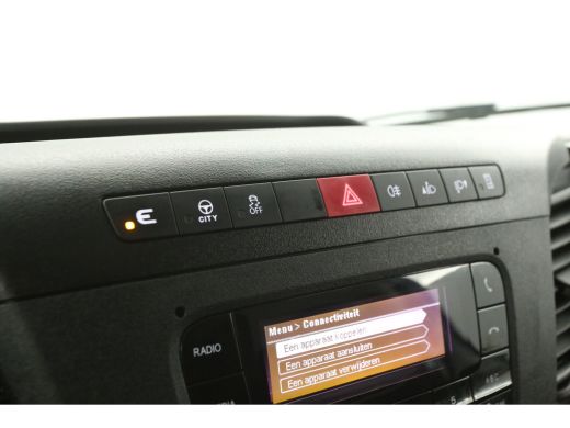 Iveco Daily 35S16V 157PK L3H2 | 3500KG Trekgew. | Airco | 3-Zits | Parkeersensoren ActivLease financial lease