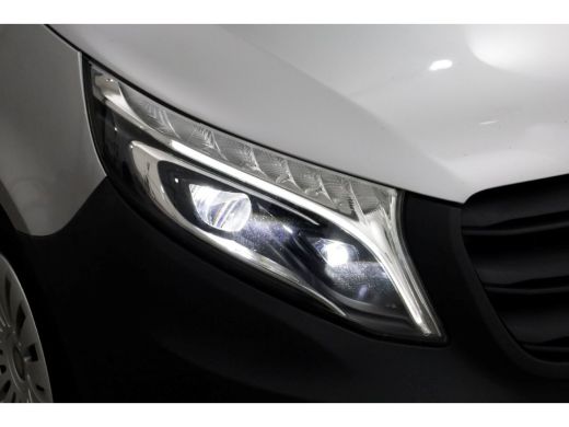 Mercedes-Benz Vito 114 CDI 136pk Compact 9G Automaat 2x Schuifdeur/LED/Camera/Inrichting 07-2022 ActivLease financial lease