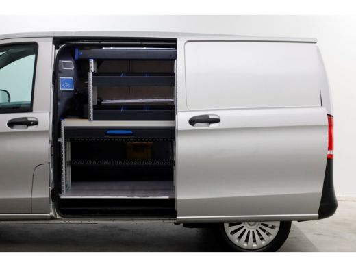 Mercedes-Benz Vito 114 CDI 136pk Compact 9G Automaat 2x Schuifdeur/LED/Camera/Inrichting 07-2022 ActivLease financial lease