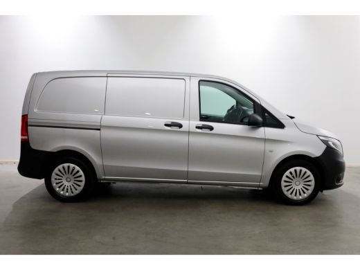 Mercedes-Benz Vito 114 CDI 136pk Compact 9G Automaat 2x Schuifdeur/LED/Camera/Inrichting 07-2022 ActivLease financial lease