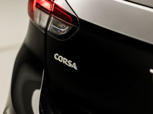 Opel Corsa 1.2 Elegance Black Edition (APPLE CARPLAY, STUUR/STOEL VERWARMING, GROOT NAVI, CAMERA, LEDER, ELE... ActivLease financial lease