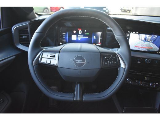 Opel Mokka-e Business Edition 54 kWh DEMO-DEAL! | Navigatie | Adaptive Cruise | Stuur/Stoelverwarming | Keyles... ActivLease financial lease