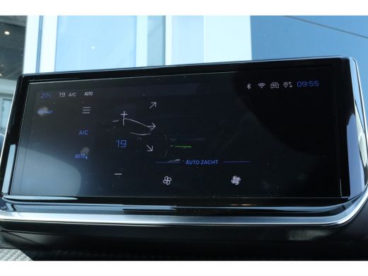 Peugeot 208 Hybrid 100 e-DCS6 Allure | Cruise Control | Camera | Carplay | Climate Control | ActivLease financial lease